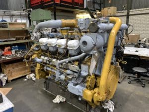 Caterpillar 3508B locomotive engine rebuild