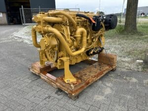 Caterpillar 12